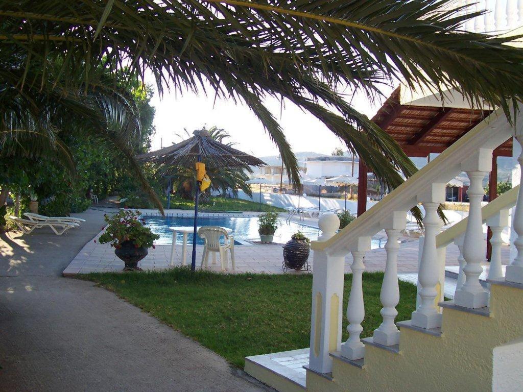 Helgas Paradise Afantou Exterior foto