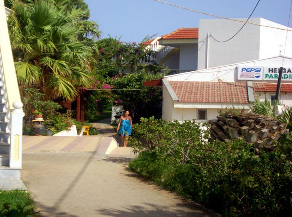 Helgas Paradise Afantou Exterior foto